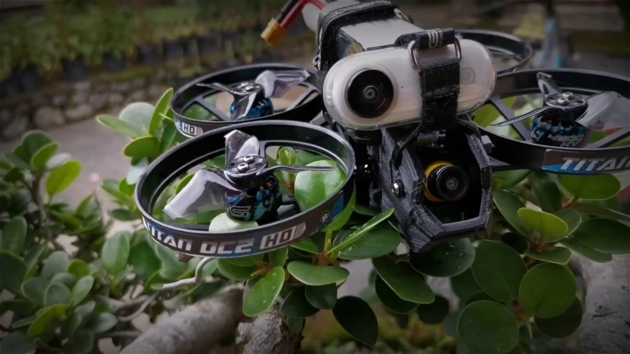 Insta360 Go, cámara HD para tiny whoops y drones de carreras
